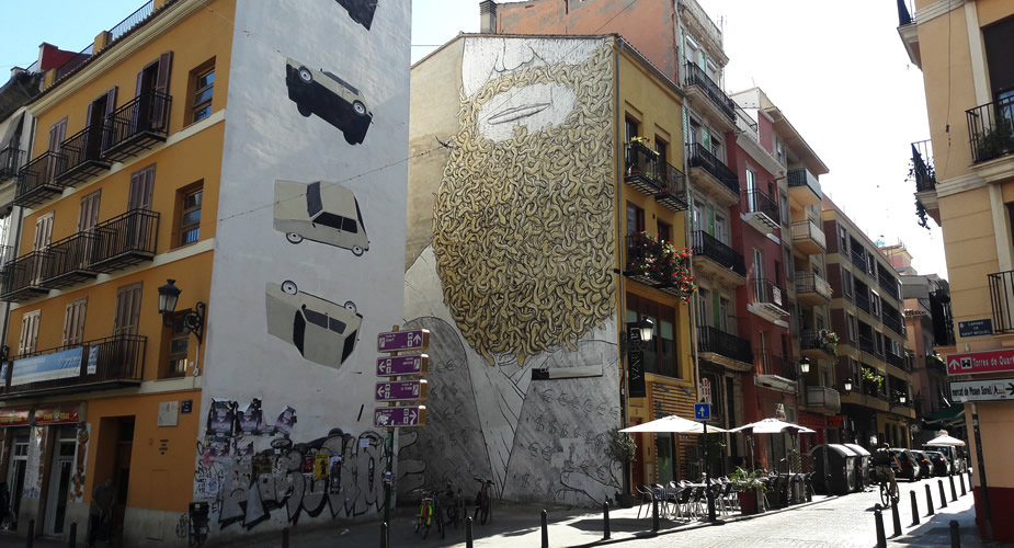 De leukste wijken in Valencia: Barrio del Carmen | Mooistestedentrips.nl